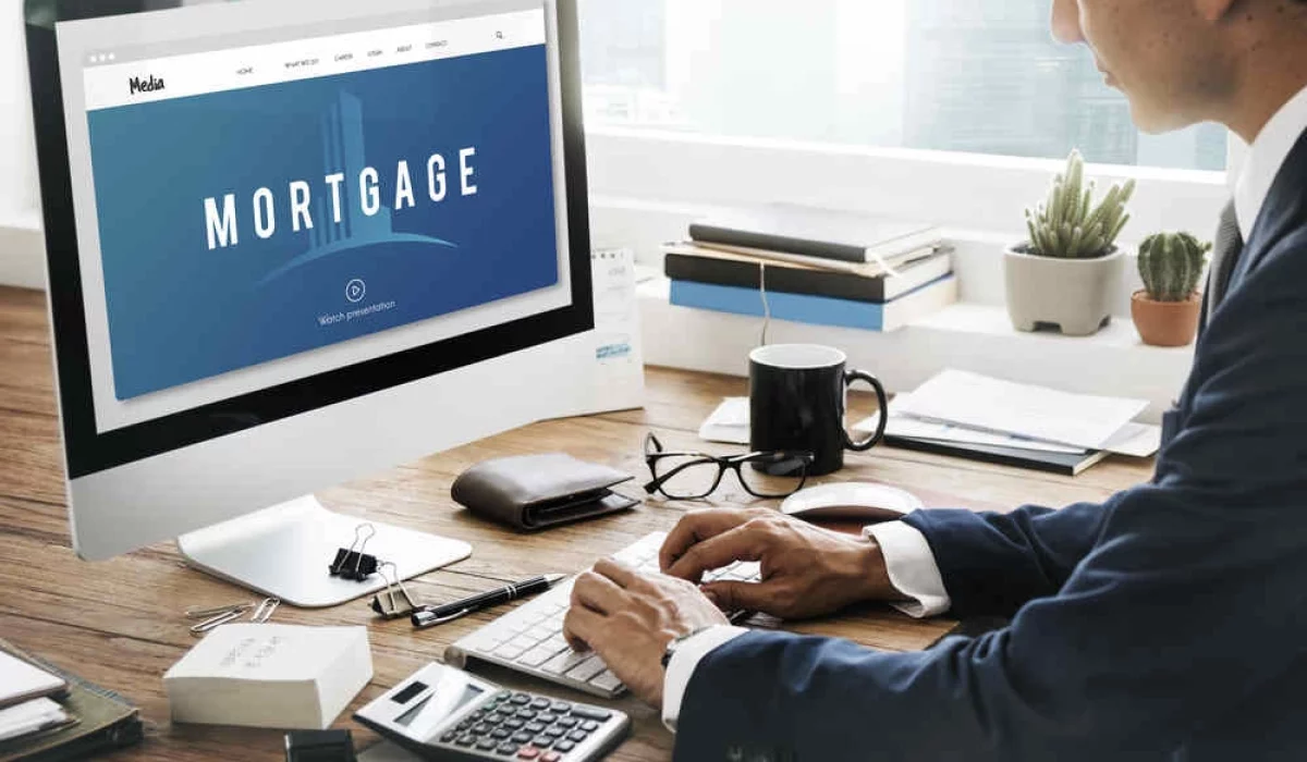 Debt Consolidation vs. Debt Settlement: